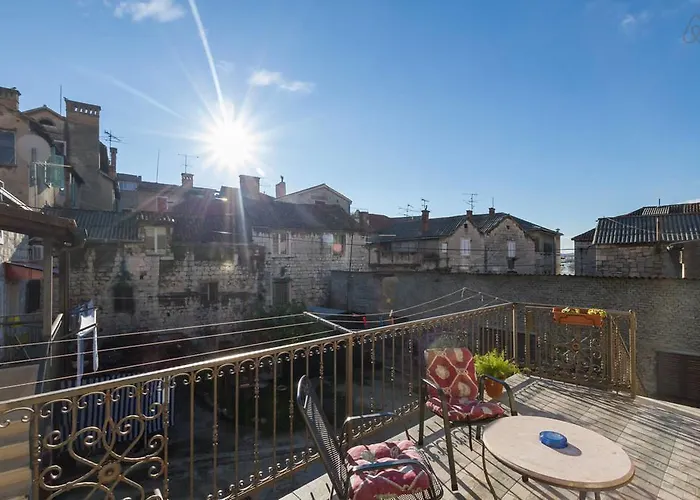 Apartments And Room Merica 3*